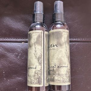 2 bottles 6oz each. Wen sweet almond mint replenishing treatment mist